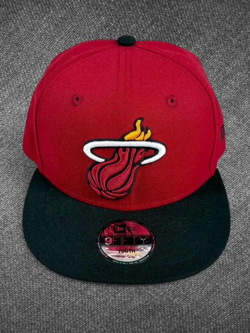 New Era NBA Miami Heat Youth 9FIFTY Snapback Hat
